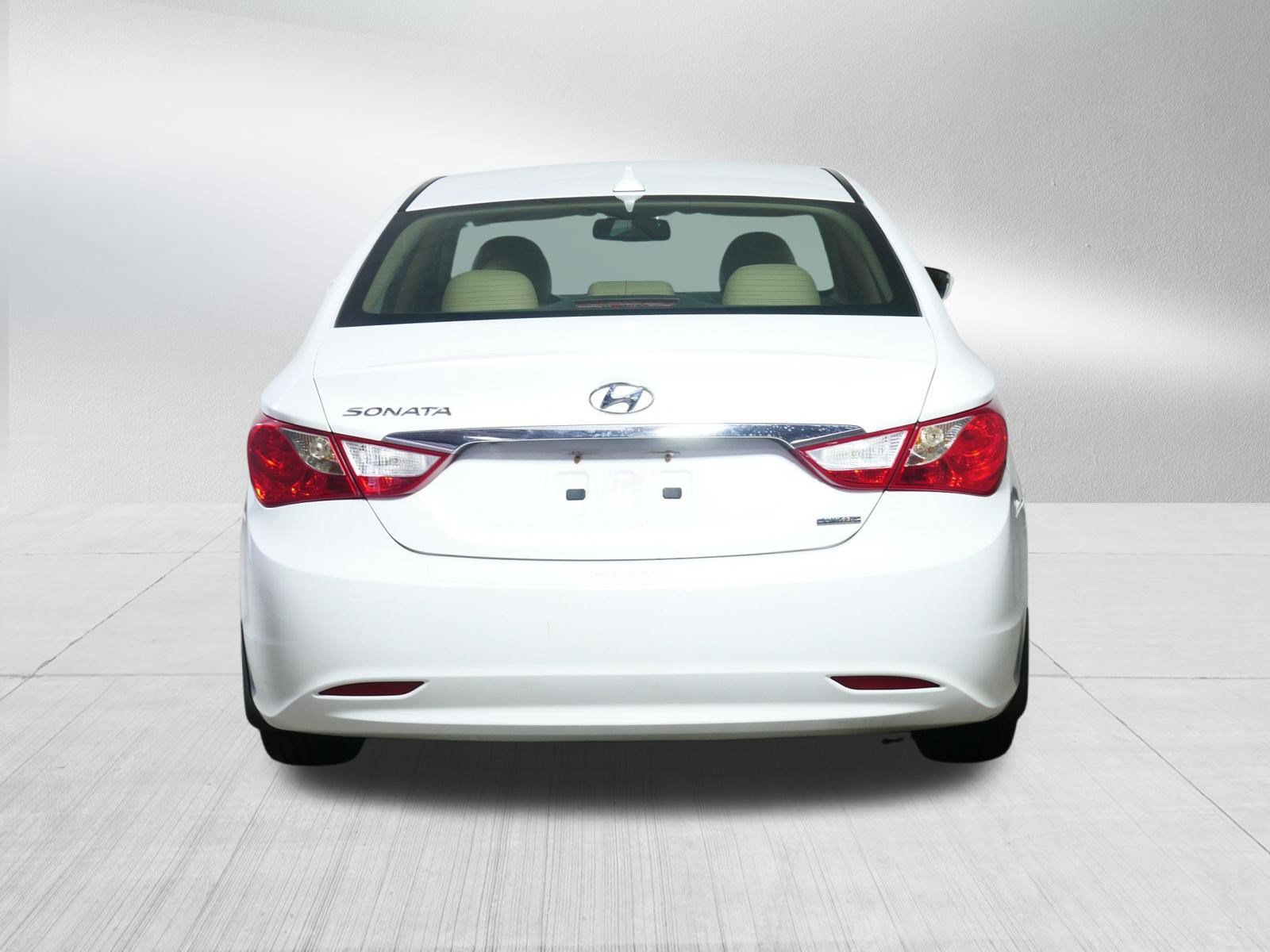 Used 2013 Hyundai Sonata Limited FWD image 6