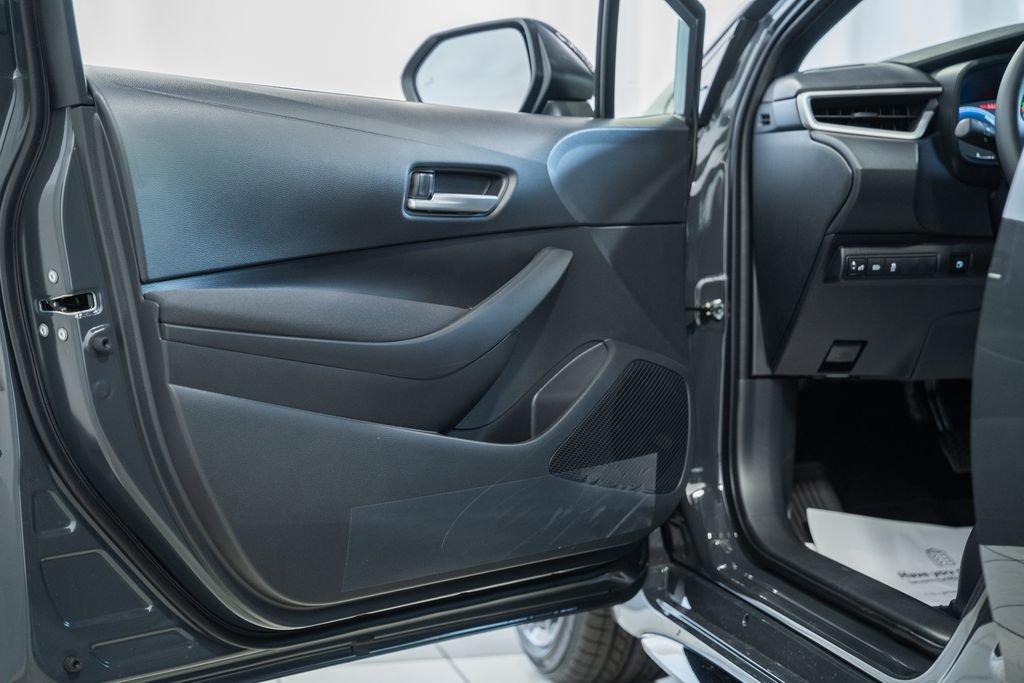 New 2026 Toyota Corolla SE FWD image 32