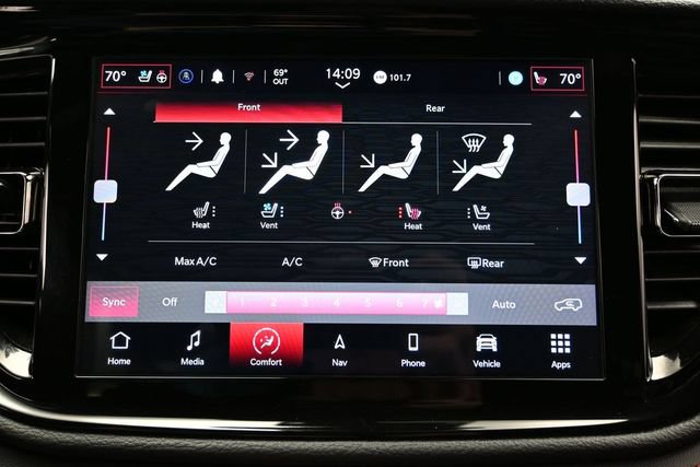 Used 2025 Dodge Durango R/T AWD/4WD image 36