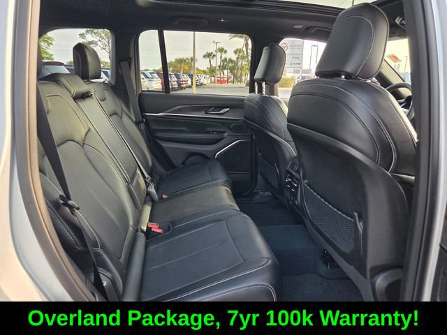 Certified 2023 Jeep Grand Cherokee Overland w/ Trailer Tow Prep Group (B) image 16
