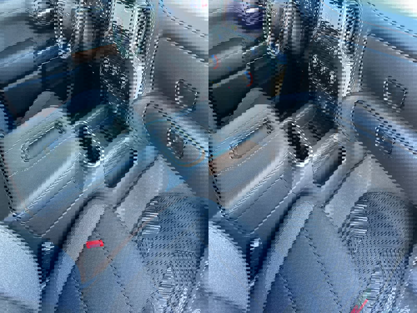 Used 2022 Chevrolet Silverado 1500 RST image 15