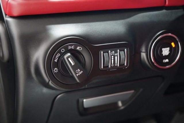 Used 2022 Maserati Ghibli Trofeo image 20