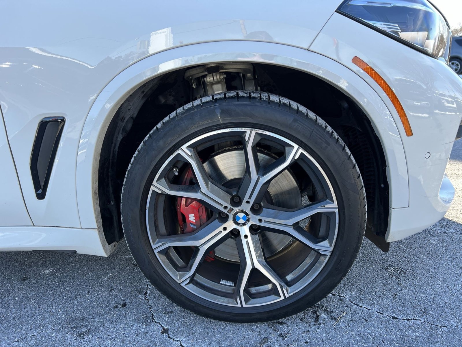 Used 2023 BMW X5 M50i w/ Climate Comfort Package image 12