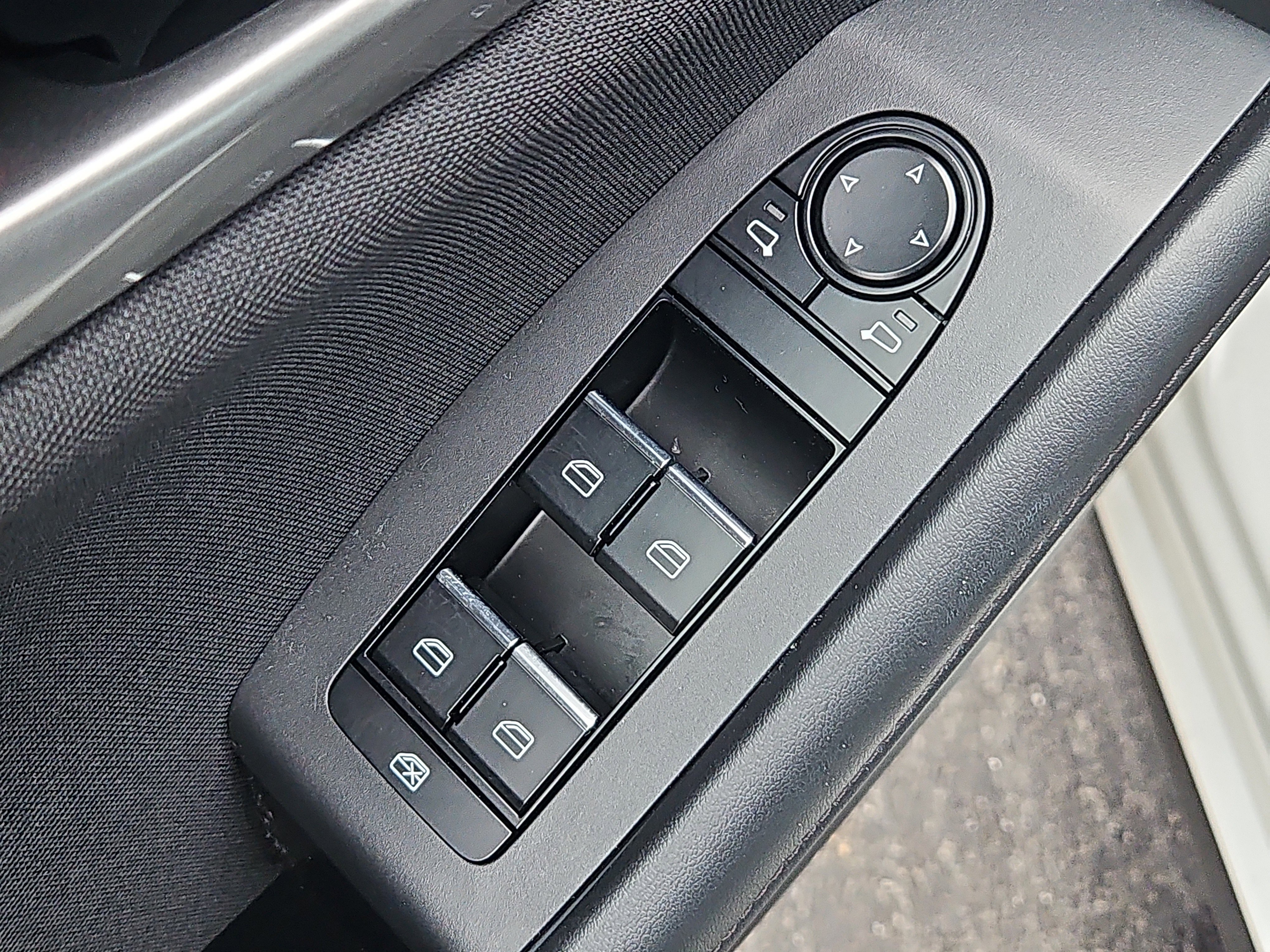 Certified 2025 MAZDA MAZDA3 s image 15