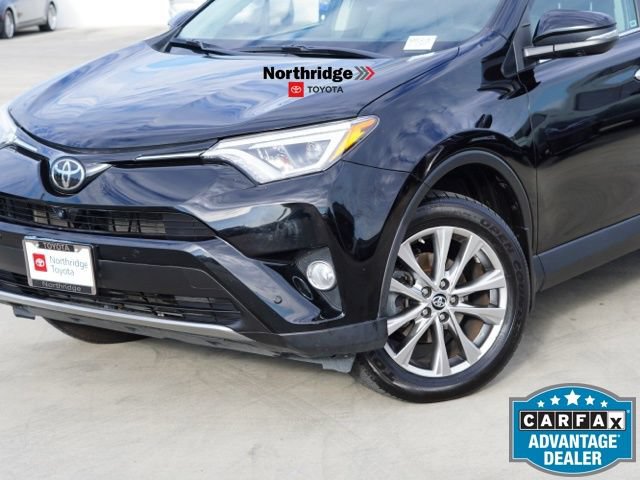 Used 2017 Toyota RAV4 Limited AWD/4WD image 5