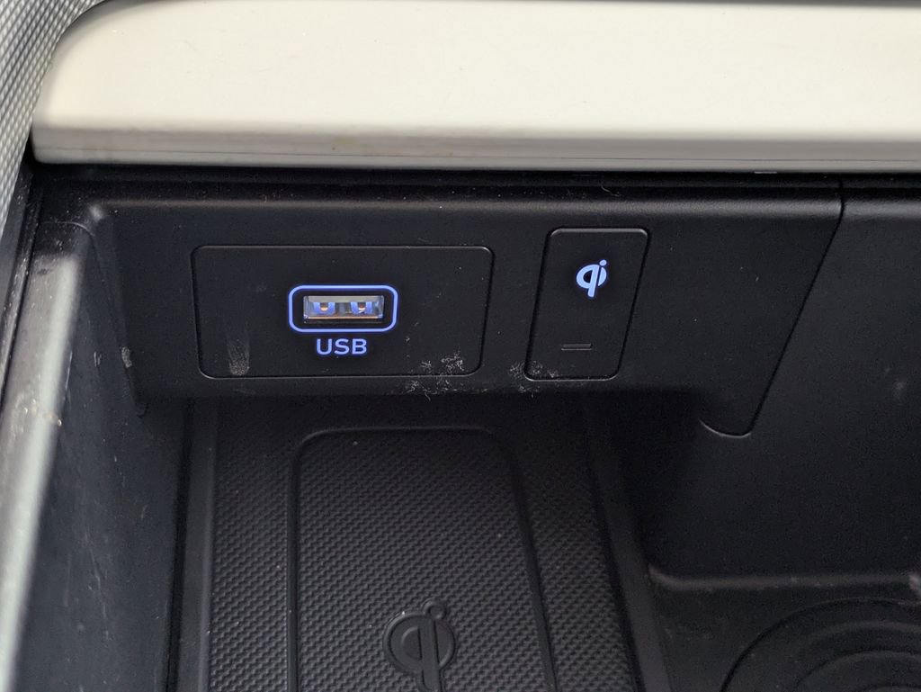 Used 2024 Hyundai Palisade Calligraphy image 23