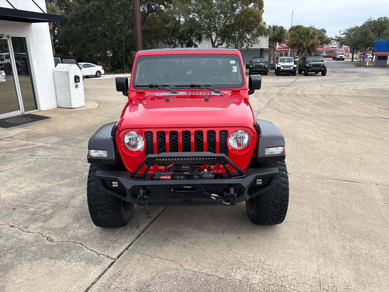 Used 2020 Jeep Gladiator Sport w/ Quick Order Package 24S AWD/4WD image 3