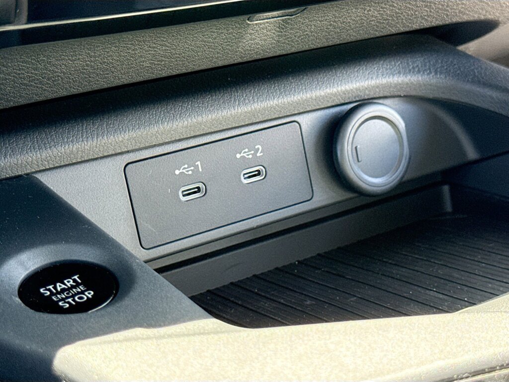 New 2026 Nissan Sentra SV FWD image 10
