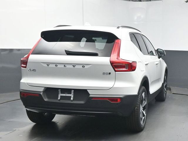 New 2026 Volvo XC40 B5 Plus w/ Protection Package Premier image 7