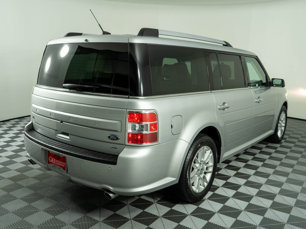 Used 2018 Ford Flex SEL w/ Equipment Group 202A image 6