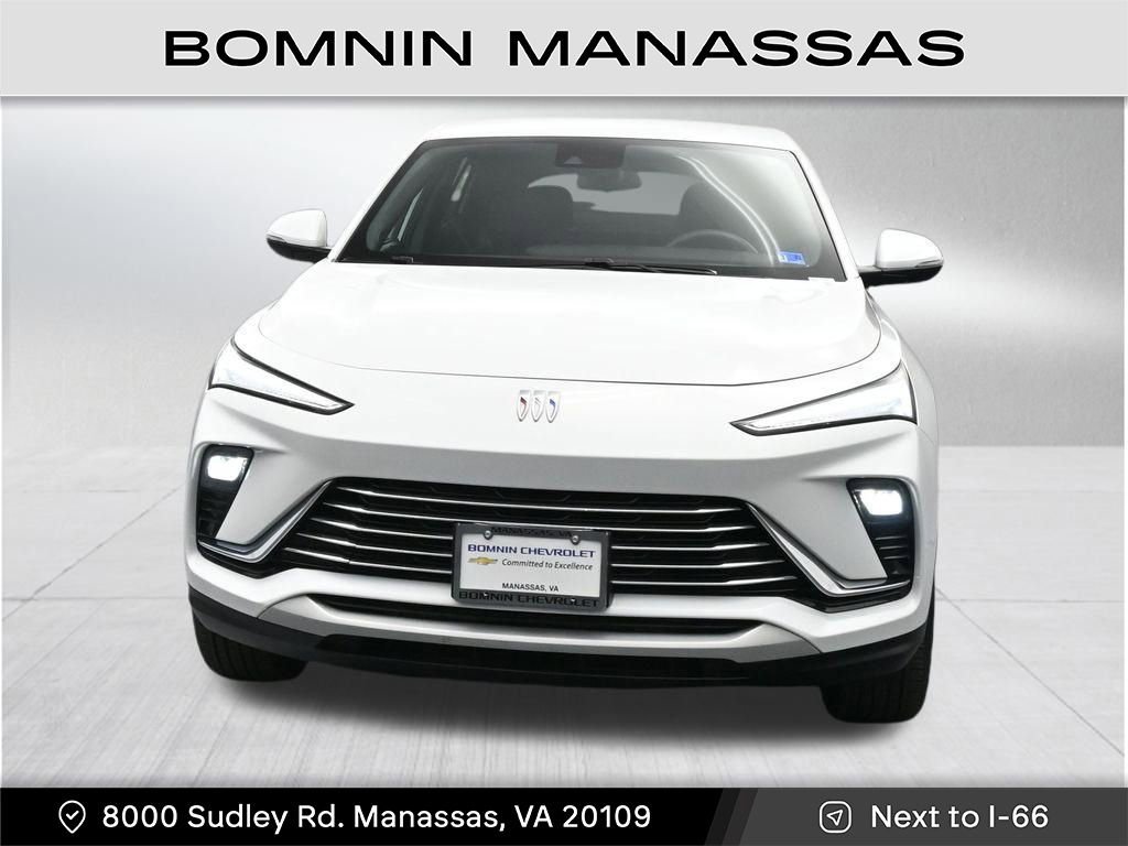 Used 2024 Buick Envista Preferred w/ Advanced Safety Package image 8