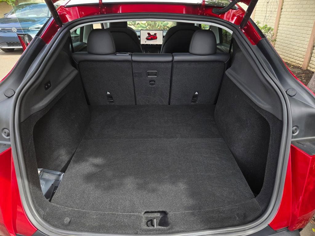 Used 2026 Tesla Model Y Long Range image 23