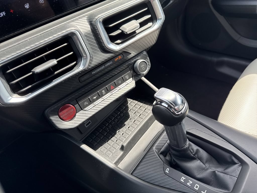 Used 2024 Ford Mustang Premium RWD image 33