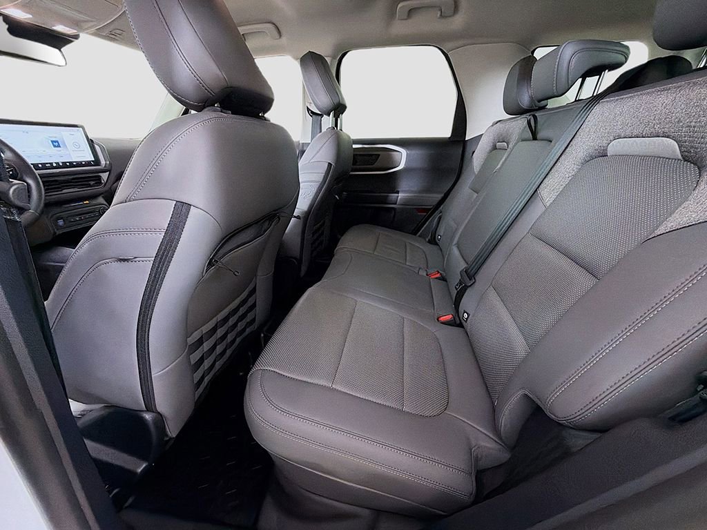 Used 2025 Ford Bronco Sport Badlands image 21