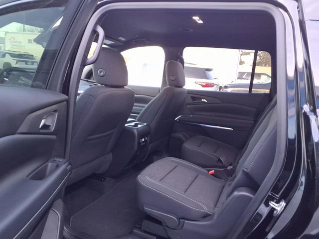Used 2026 Chevrolet Traverse LT w/ Driver Confidence Package AWD/4WD image 18