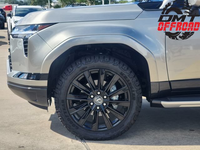 Used 2026 Lexus GX 550 w/ Accessory Package (2T) AWD/4WD image 8