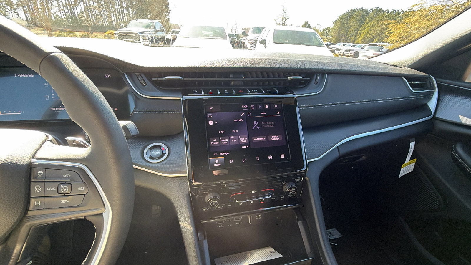 New 2026 Jeep Grand Cherokee L Laredo image 28