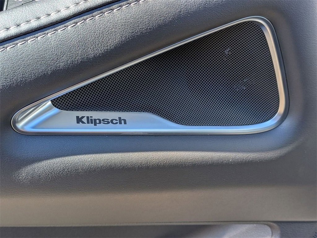 New 2026 INFINITI QX60 Luxe w/ Family Package image 16