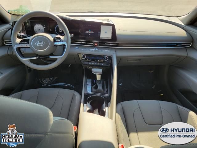 Used 2025 Hyundai Elantra SEL FWD image 9