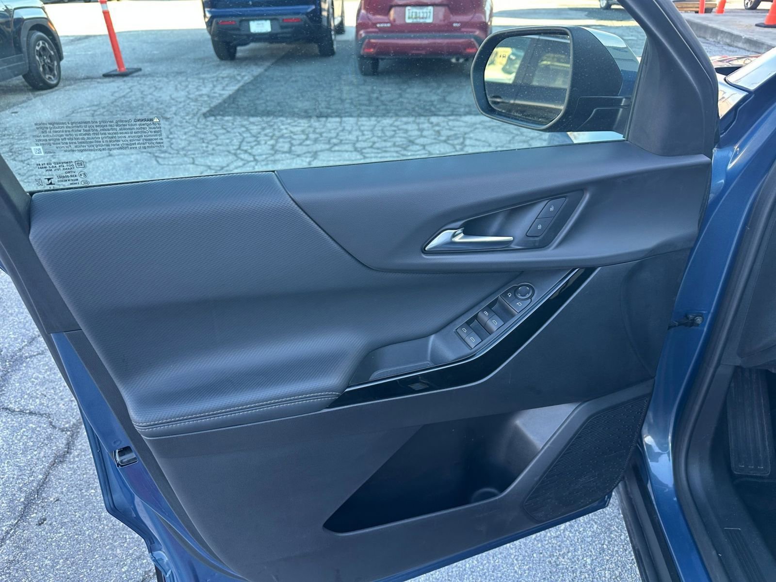 Used 2025 Chevrolet Equinox LT image 20