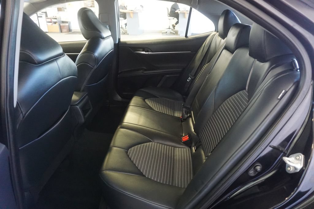 Used 2024 Toyota Camry SE FWD image 19