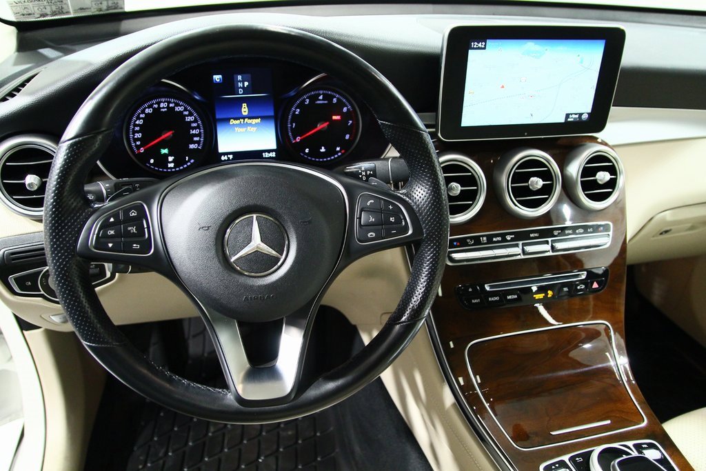 Certified 2019 Mercedes-Benz GLC 300 4MATIC image 6