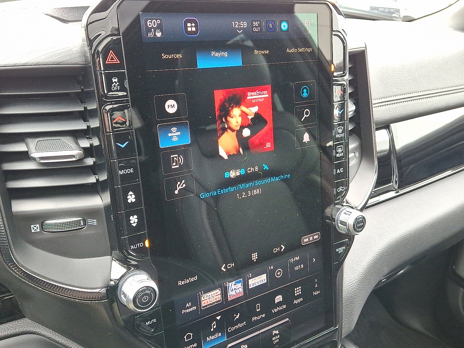 Certified 2025 RAM 1500 Rebel w/ Rebel Level 2 Equipment Group image 18