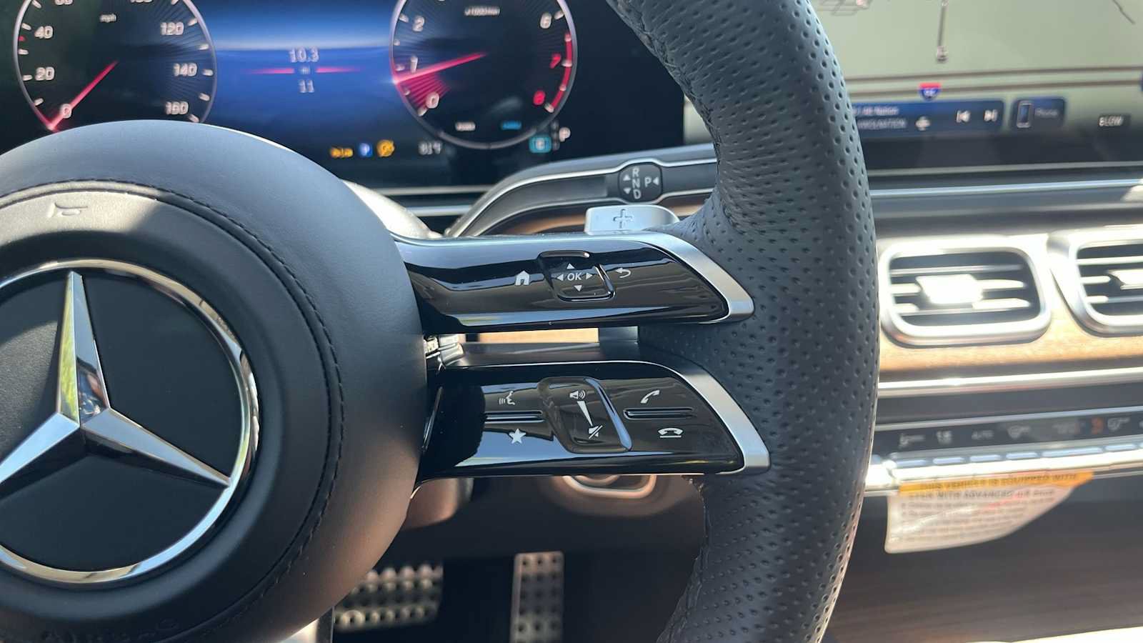 New 2026 Mercedes-Benz GLS 450 4MATIC image 42