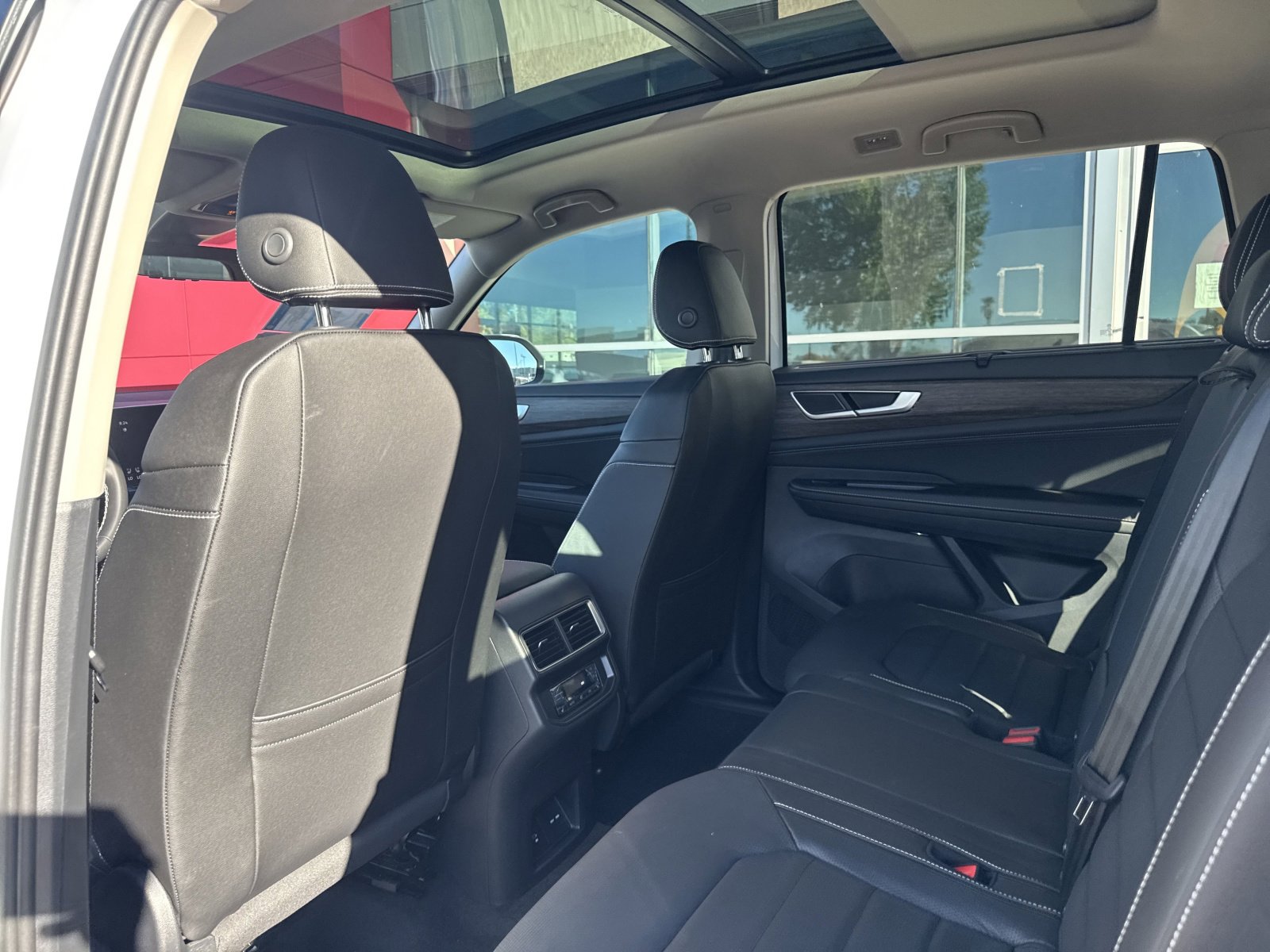 New 2026 Volkswagen Atlas SEL image 22