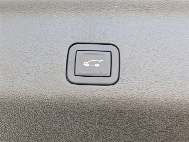 Used 2025 Chevrolet Tahoe Premier image 14