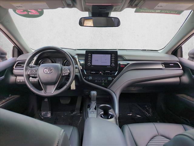 Used 2023 Toyota Camry SE FWD image 16