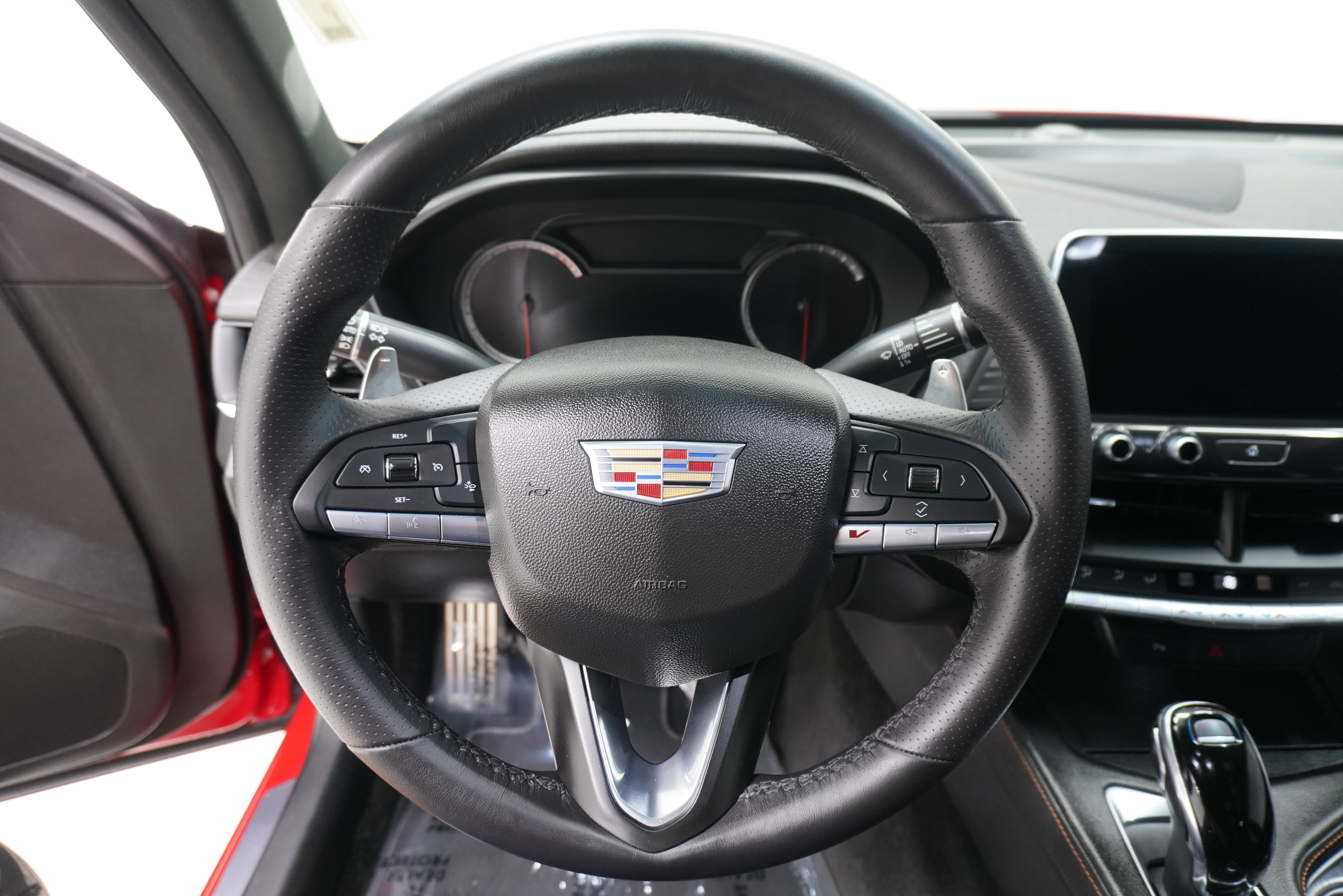 Used 2020 Cadillac CT4 V RWD image 18