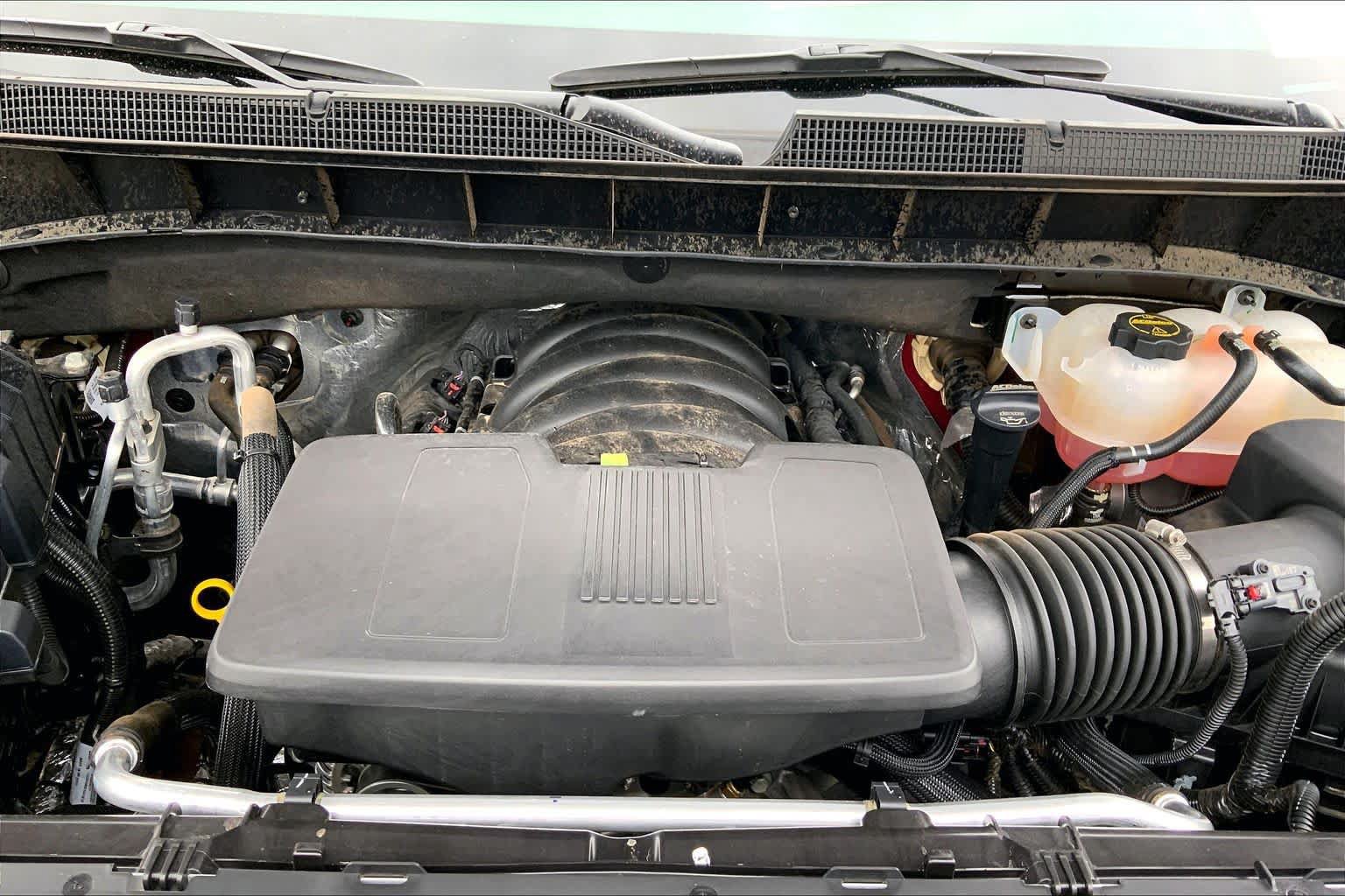 Used 2024 Chevrolet Silverado 1500 High Country w/ Z71 Off-Road Package AWD/4WD image 32