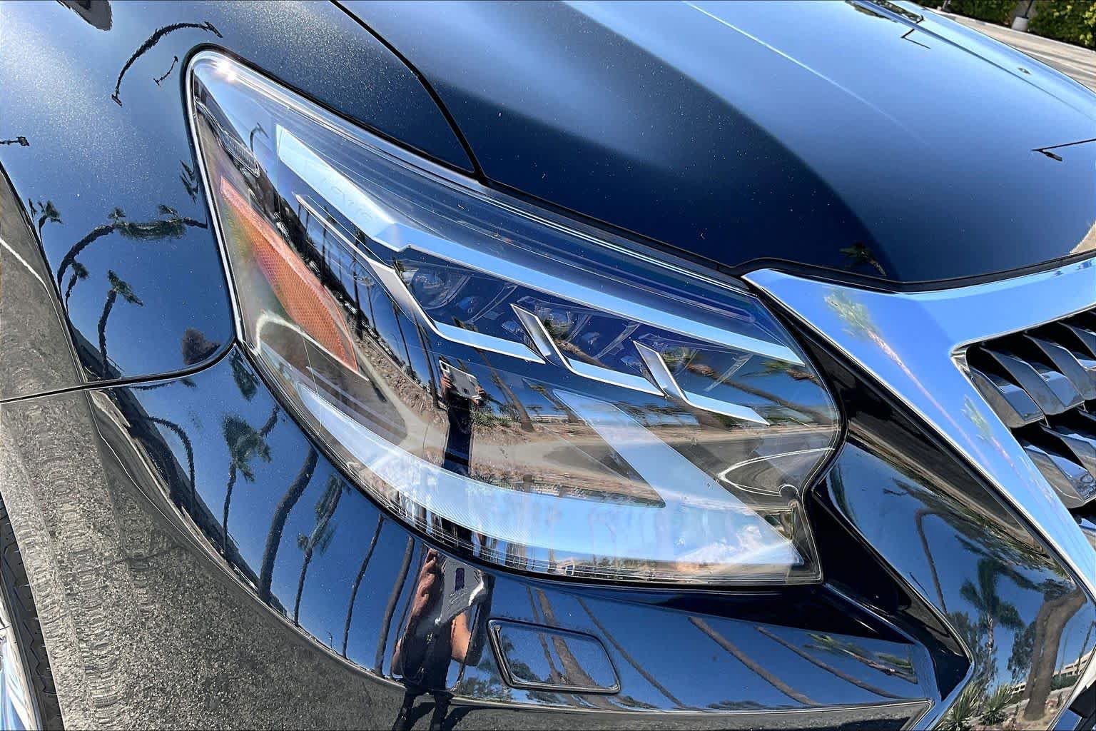 Used 2023 Lexus GX 460 Luxury w/ Accessory Package AWD/4WD image 26