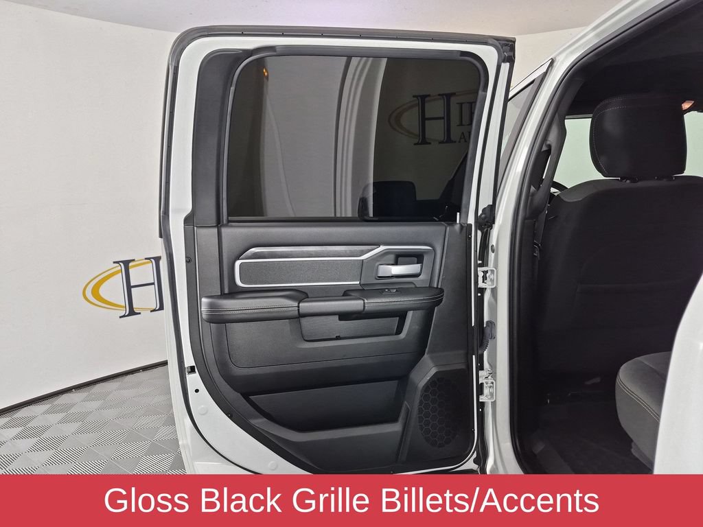 Used 2021 RAM 3500 Big Horn w/ Night Edition AWD/4WD image 28