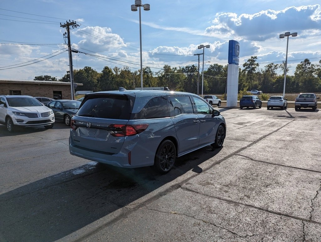 New 2026 Honda Odyssey Sport-L image 3