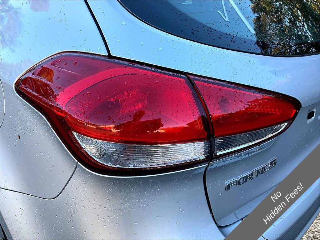 Used 2017 Kia Forte LX FWD image 24