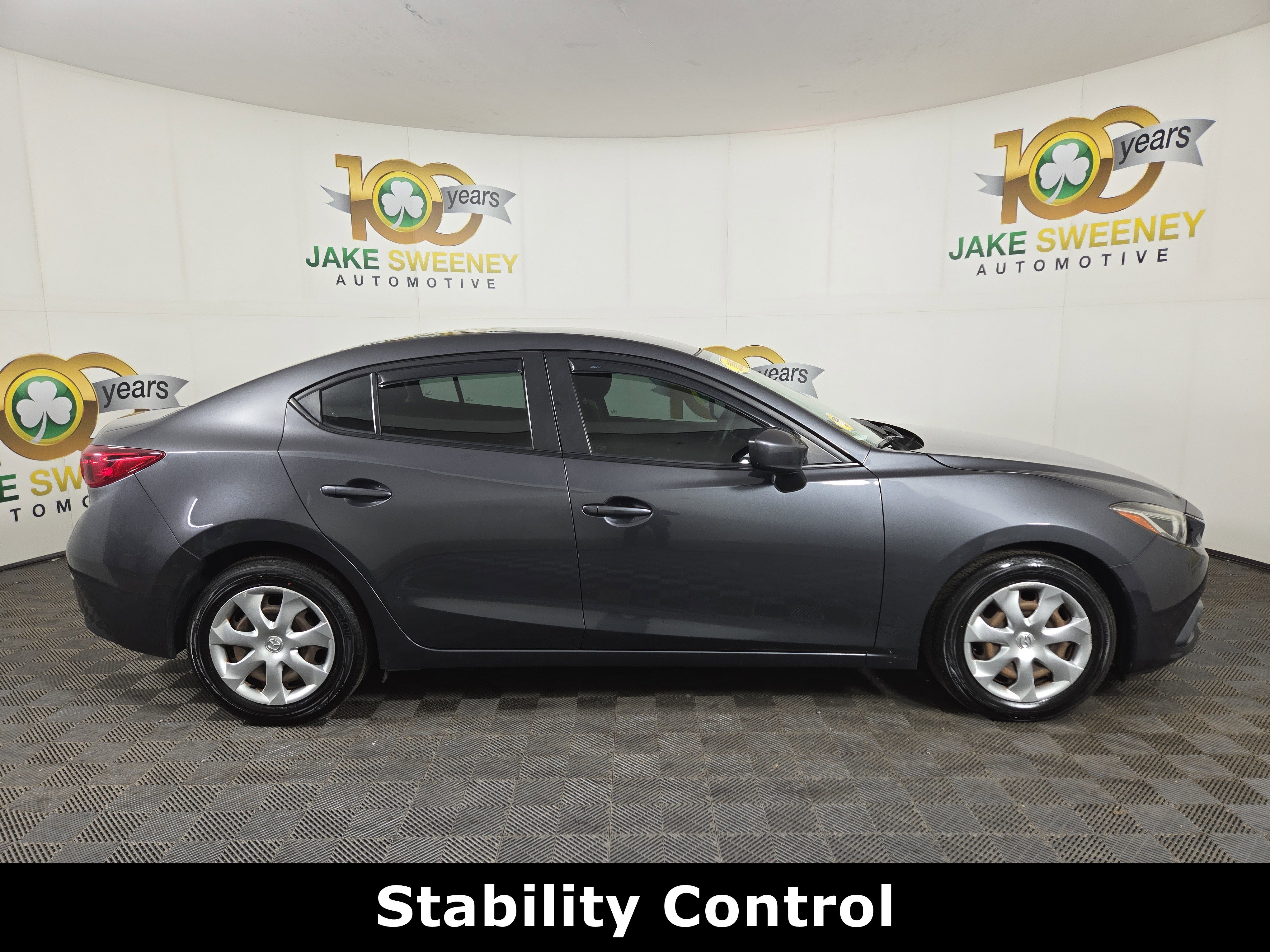 Used 2016 MAZDA MAZDA3 i Sport image 10