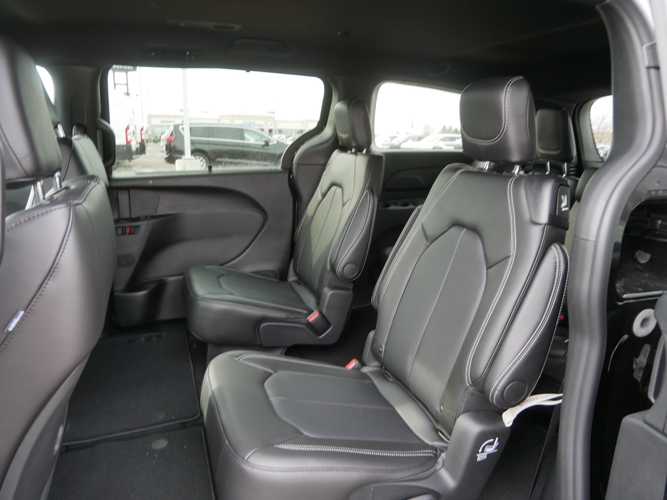 New 2026 Chrysler Voyager LX FWD image 8