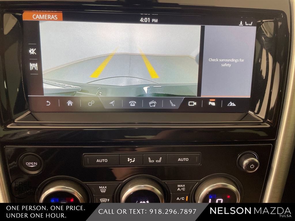 Used 2018 Land Rover Discovery HSE image 29