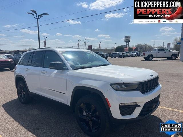 Used 2025 Jeep Grand Cherokee Limited w/ Black Appearance Package AWD/4WD image 9