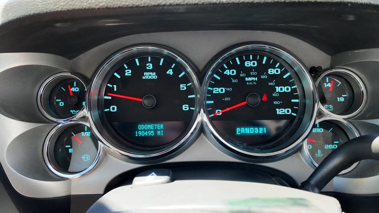 Used 2008 Chevrolet Silverado 1500 LT w/ Power Pack Plus AWD/4WD image 13