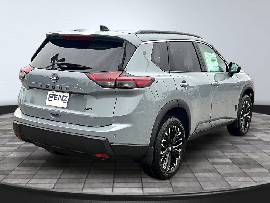 New 2026 Nissan Rogue Dark Armor AWD/4WD image 15