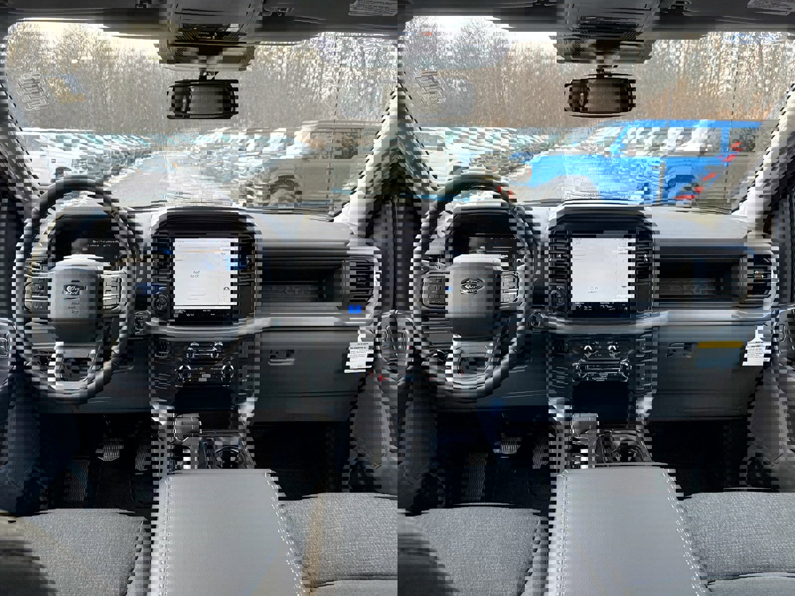 New 2025 Ford F150 Lightning XLT image 41