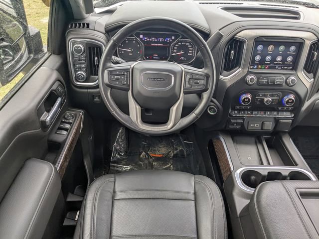 Used 2021 GMC Sierra 2500 Denali w/ Denali Ultimate Package image 16