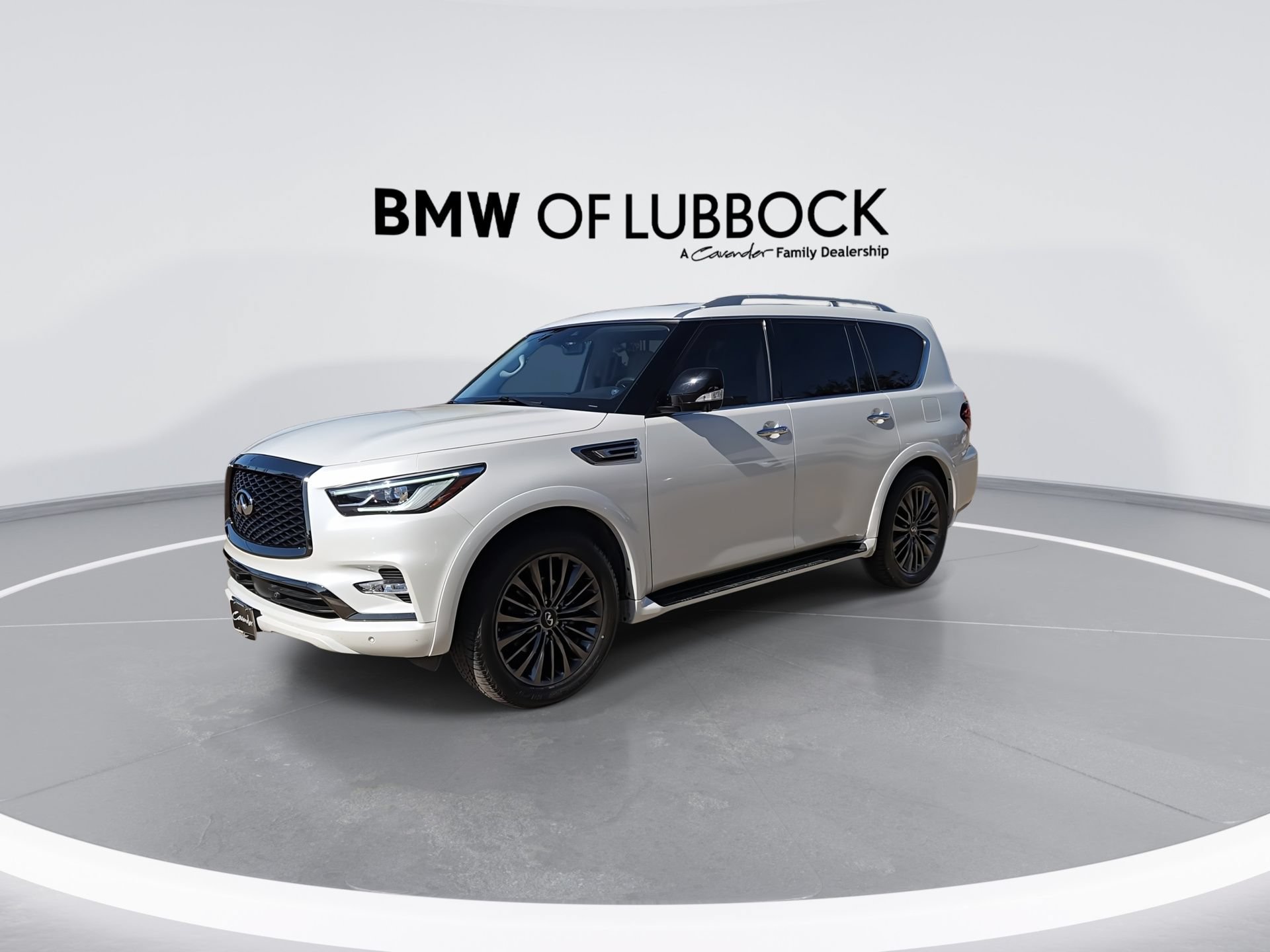 Used 2023 INFINITI QX80 Premium Select w/ Cargo Package AWD/4WD image 4