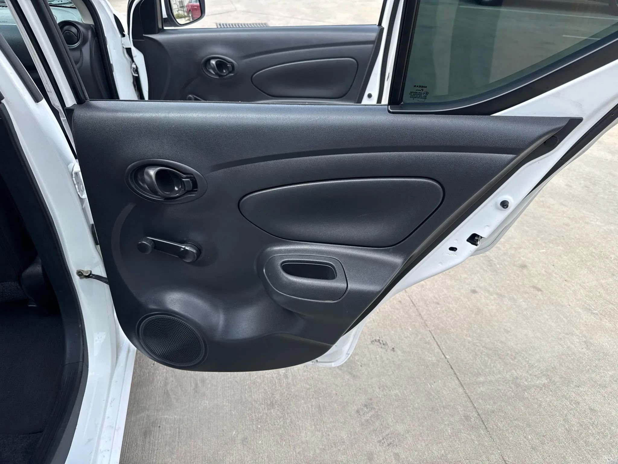 Used 2017 Nissan Versa S Plus image 30