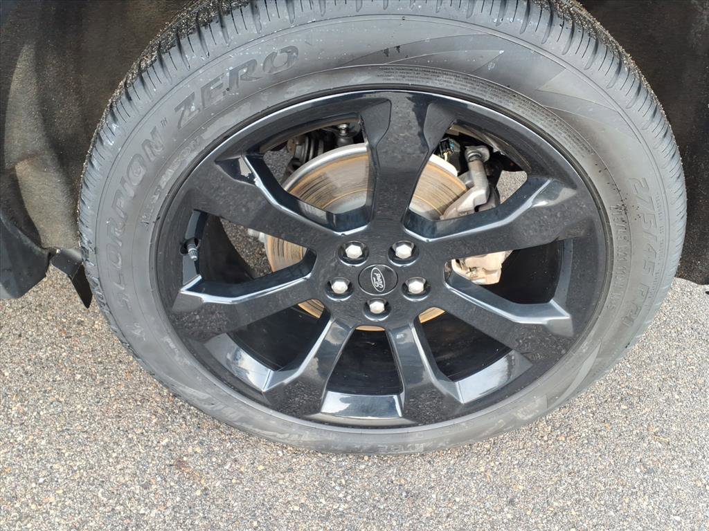 Used 2023 Ford Explorer ST-Line w/ Class IV Trailer Tow Package image 9