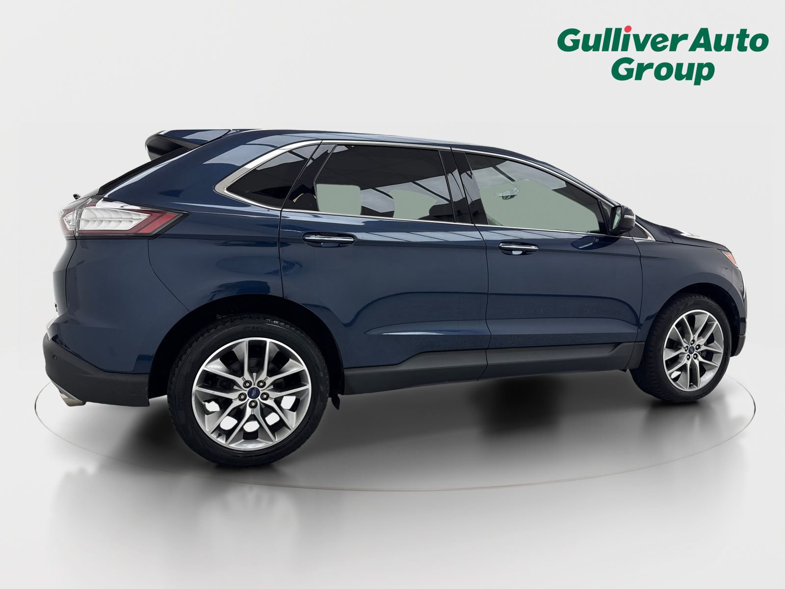 Used 2017 Ford Edge Titanium w/ Equipment Group 301A FWD image 9