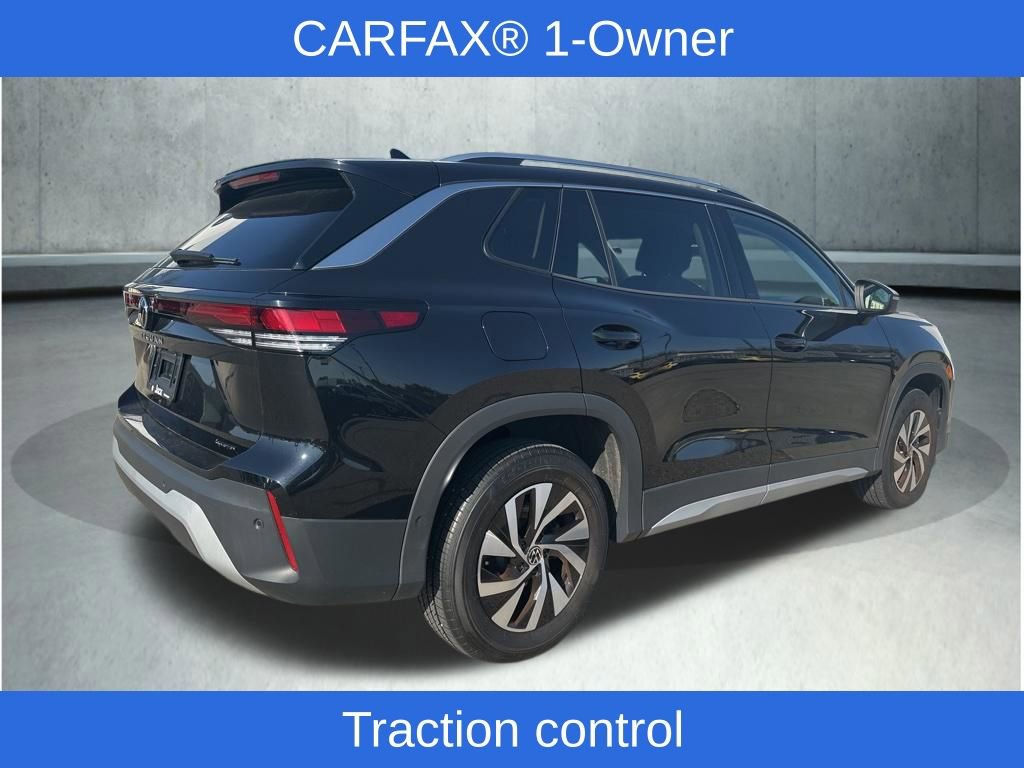 Used 2025 Volkswagen Tiguan S image 10